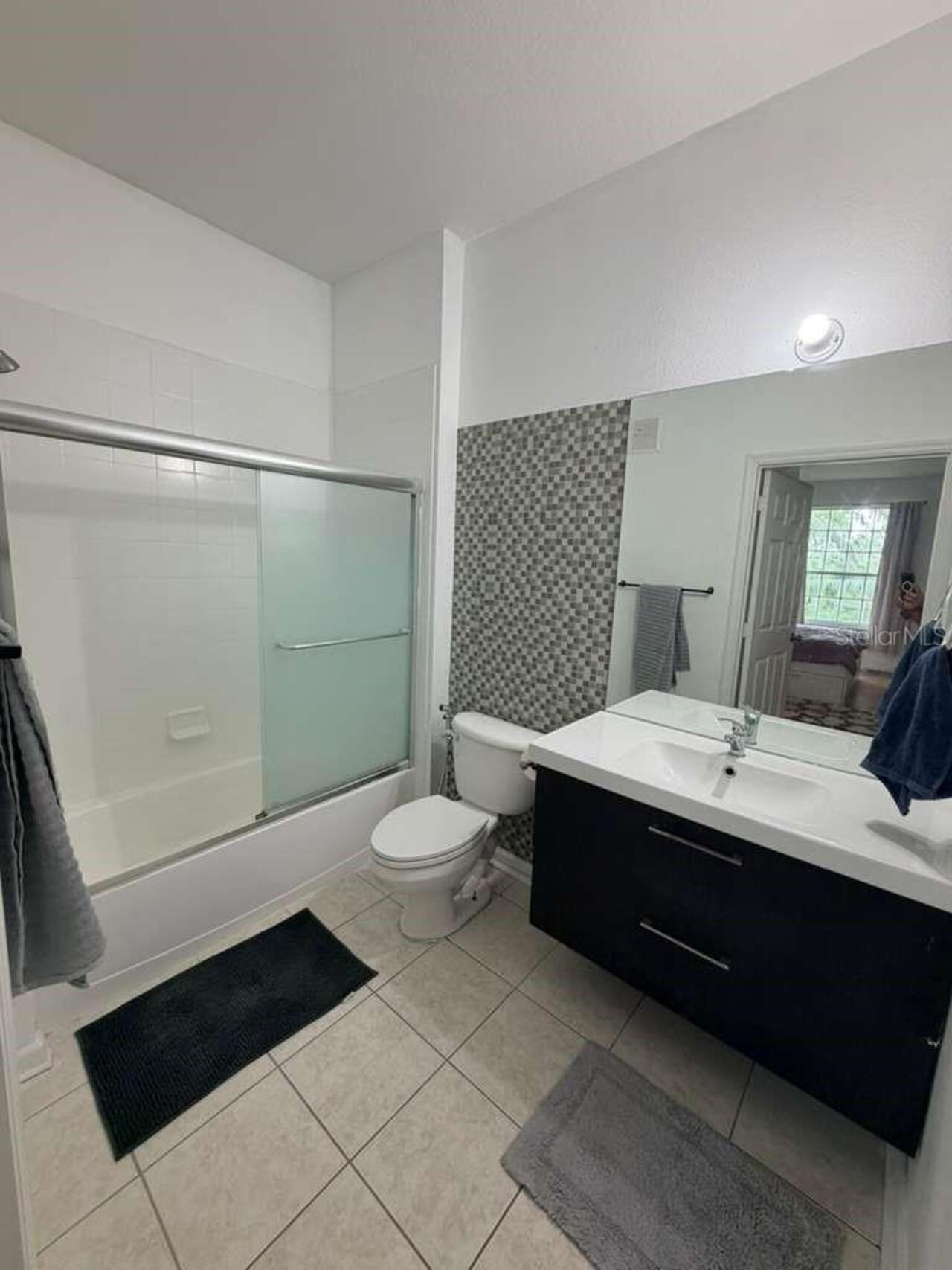 Listing Photo 9