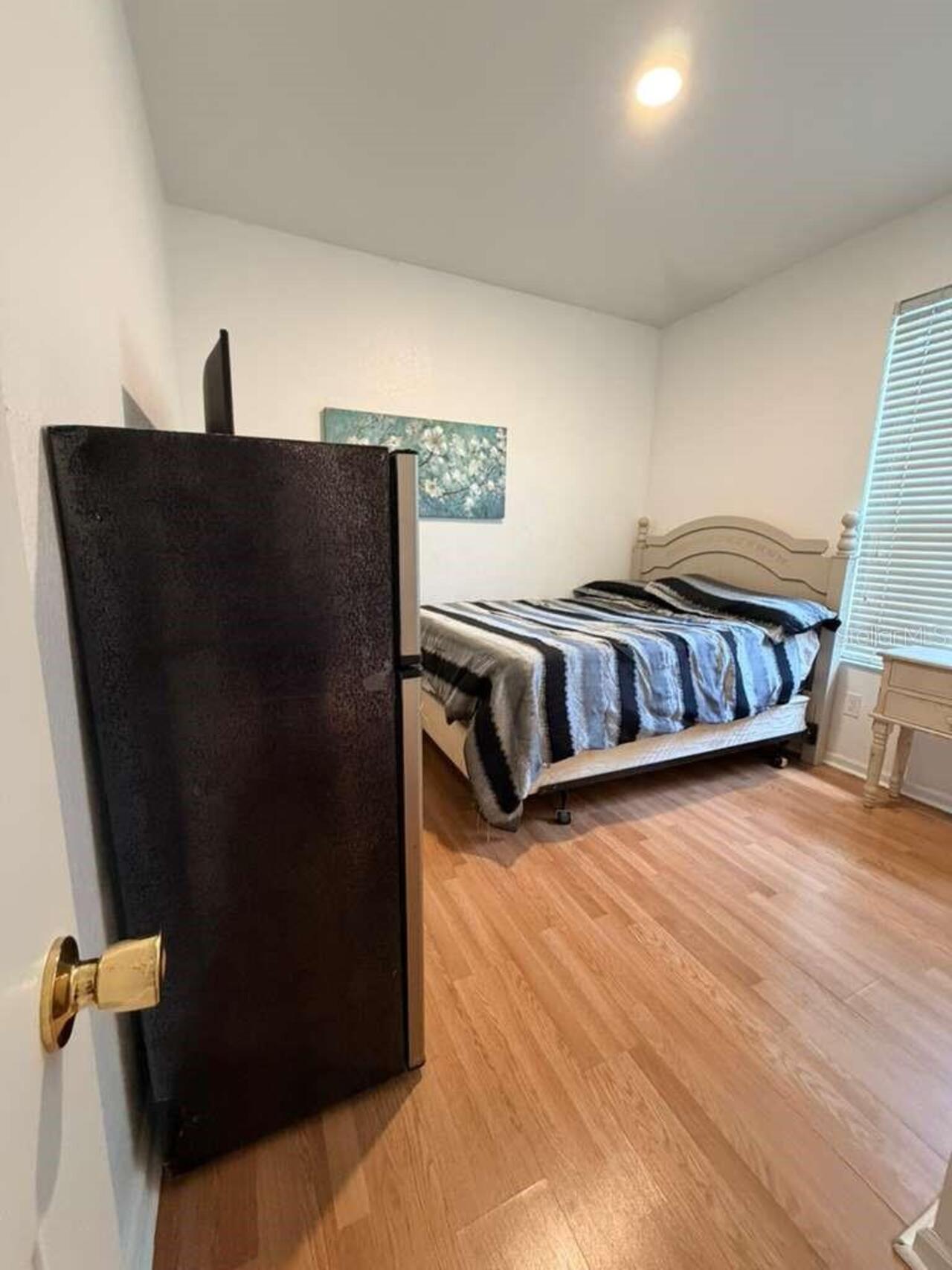 Listing Photo 16