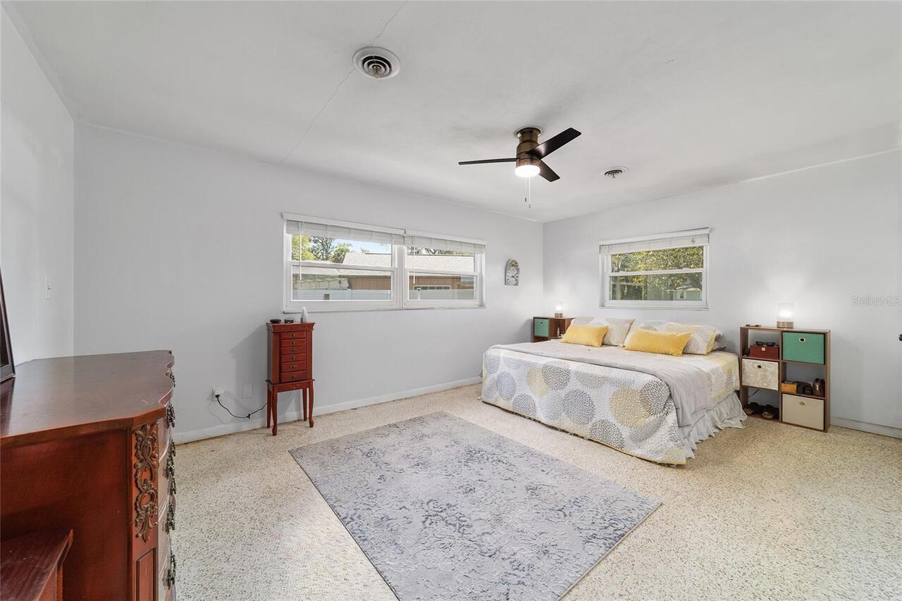 Listing Photo 32