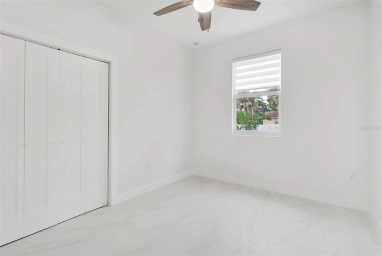 Listing Photo 23