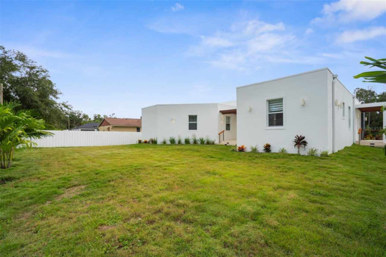 Listing Photo 34