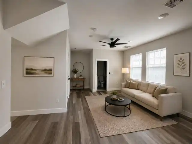 Listing Photo 14