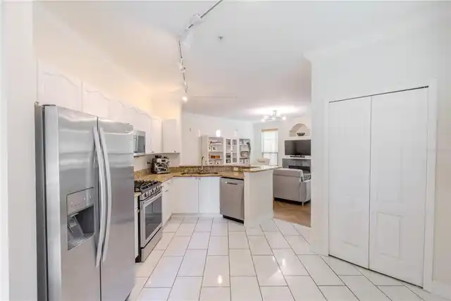 Listing Photo 15