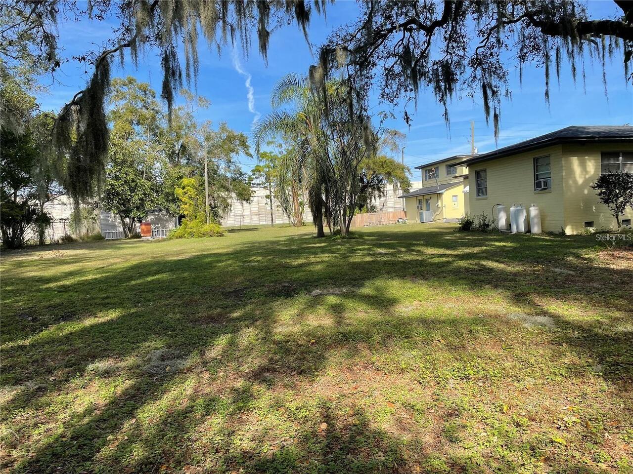 Listing Photo 8