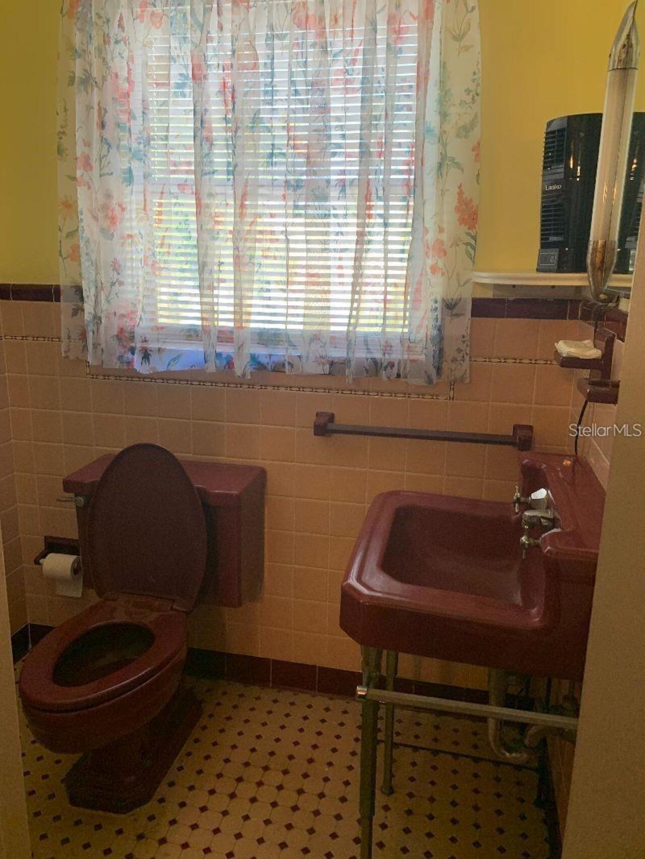 Listing Photo 34