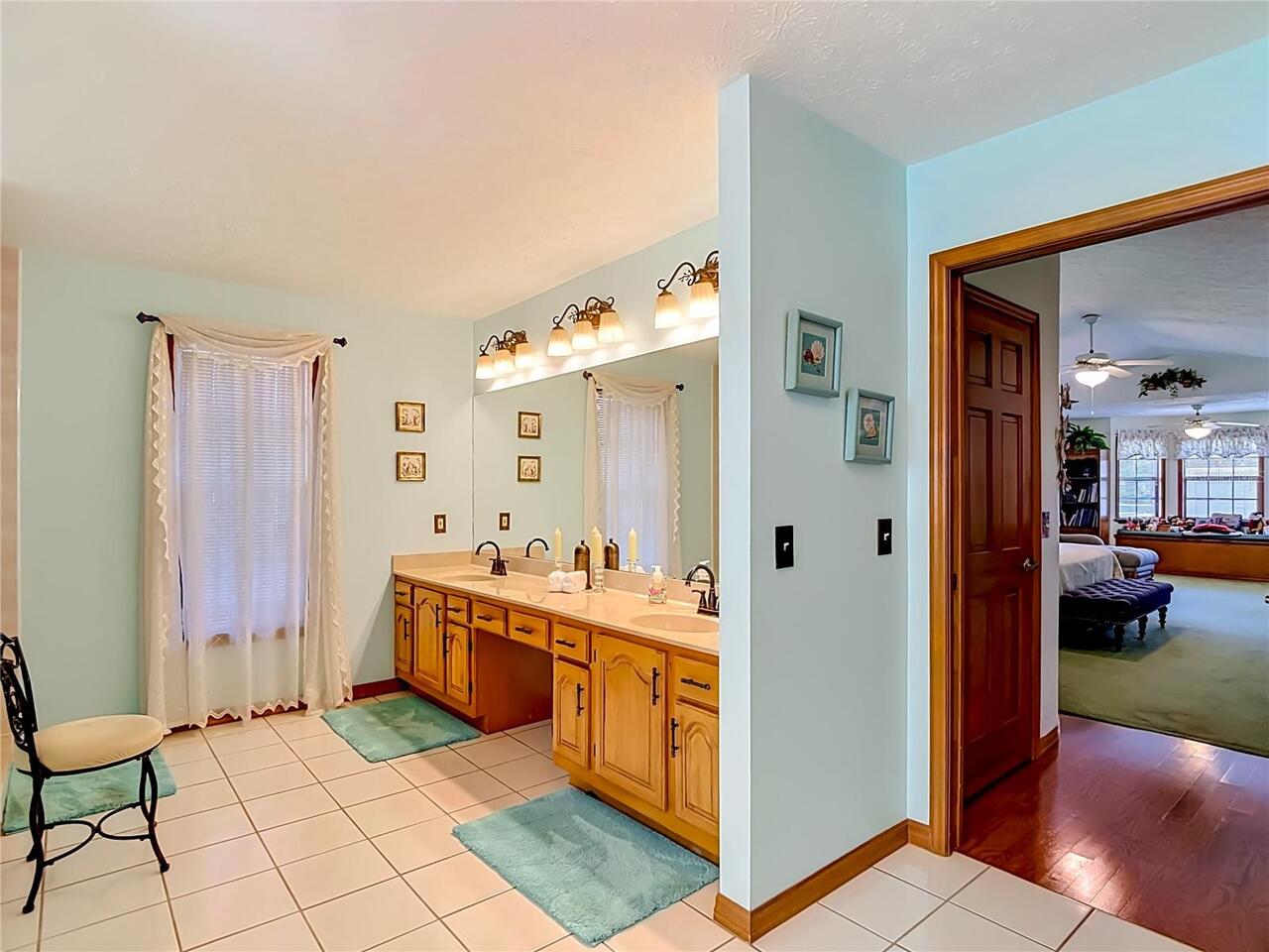 Listing Photo 34
