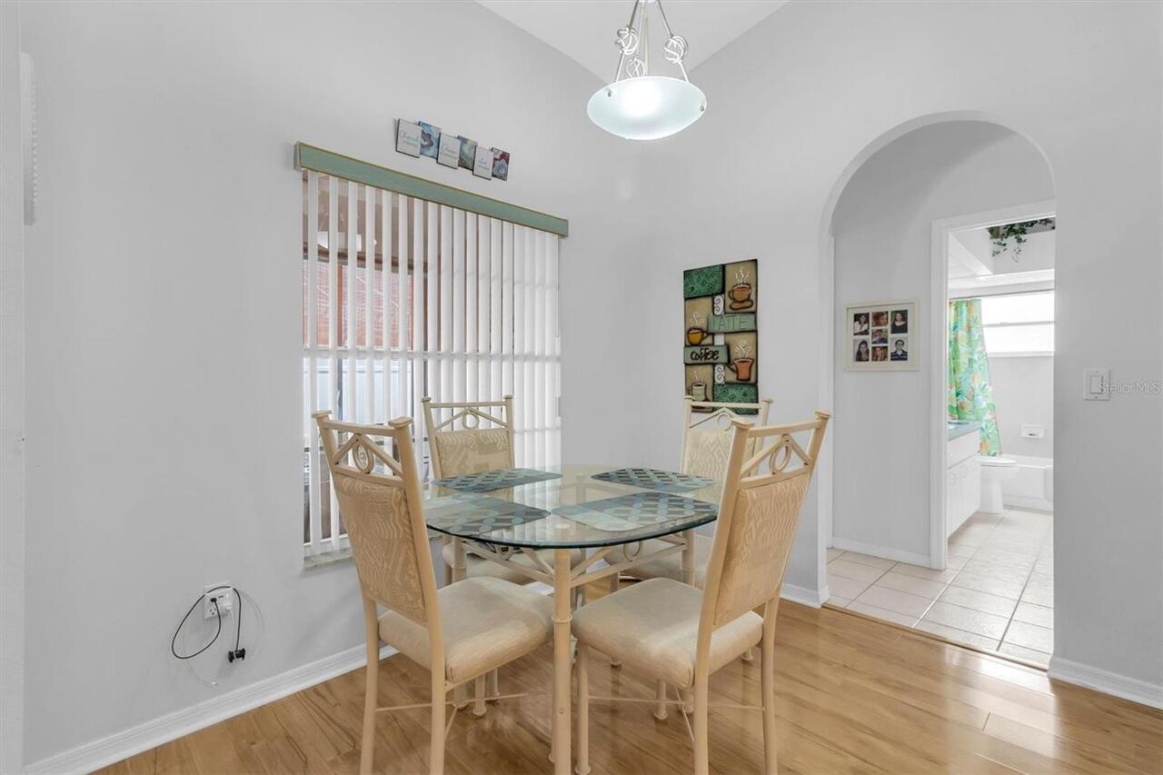 Listing Photo 15