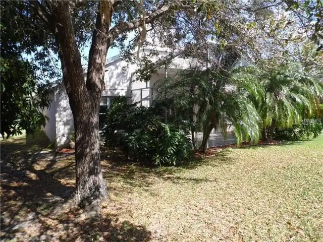 Listing Photo 17