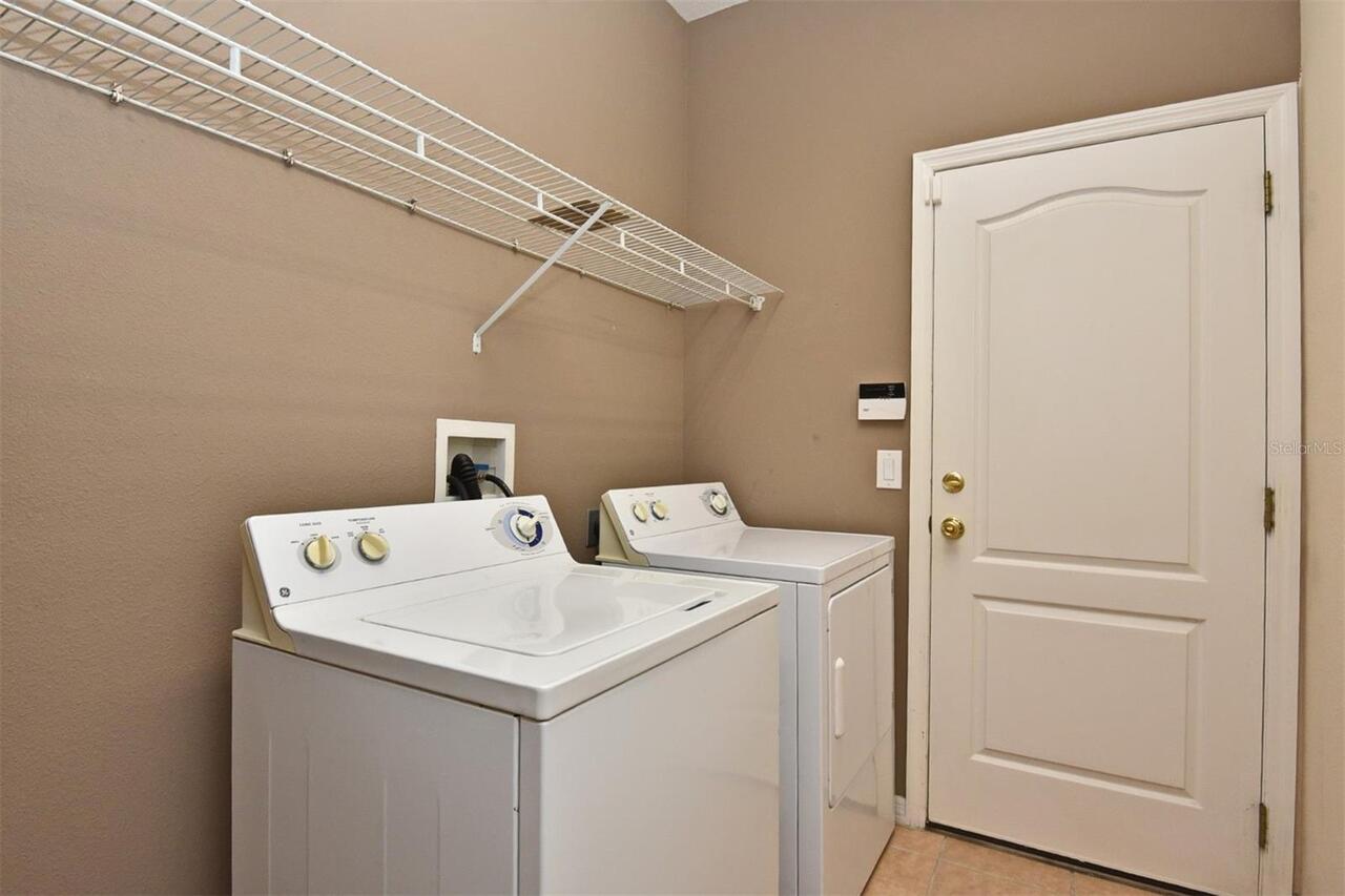 Listing Photo 10