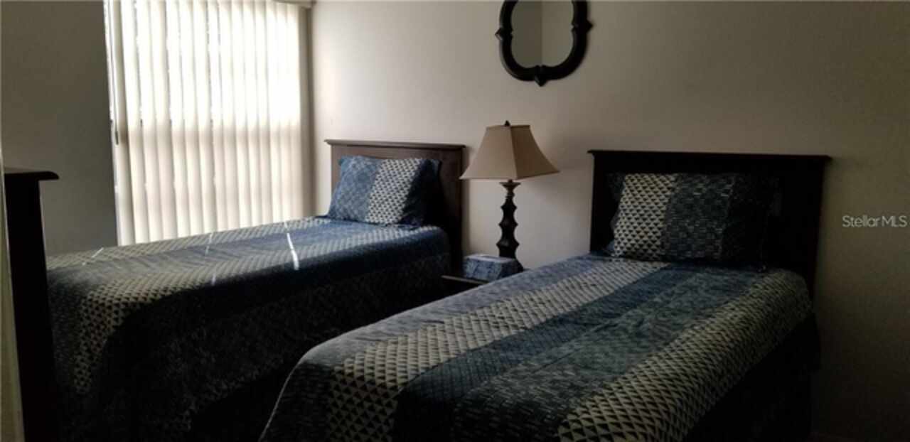 Listing Photo 12