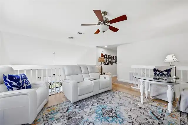 Listing Photo 15