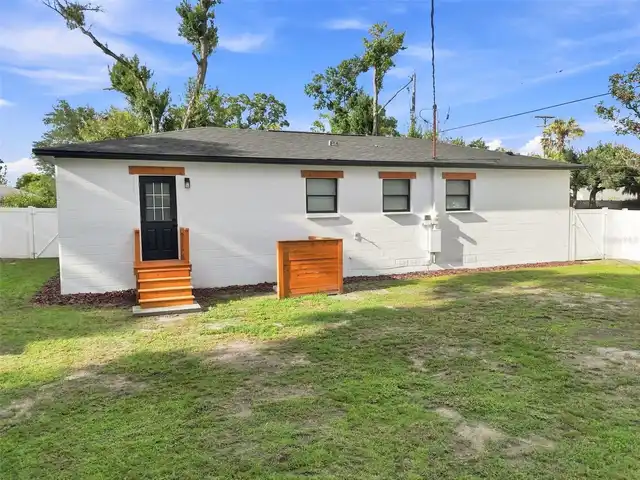 Listing Photo 42