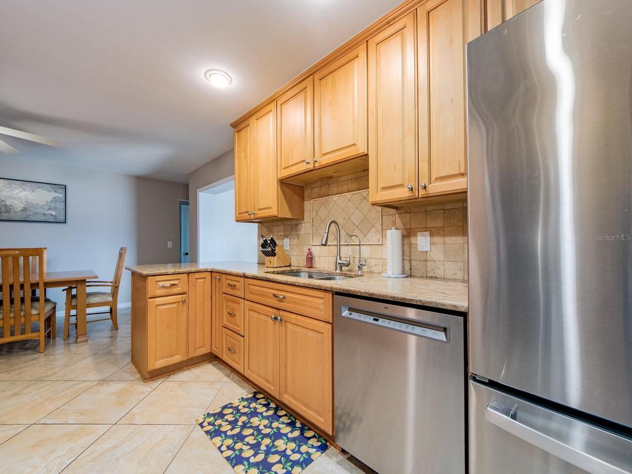 Listing Photo 10