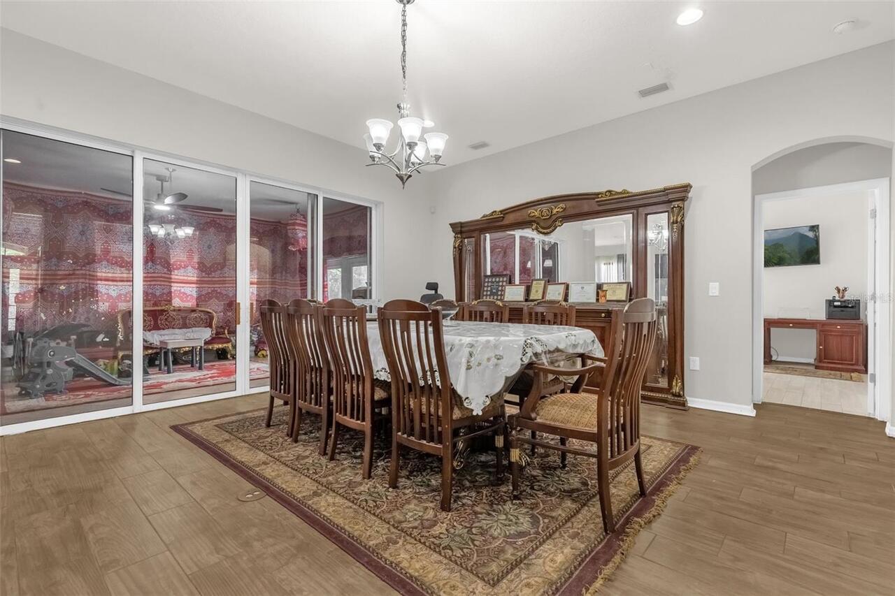 Listing Photo 8