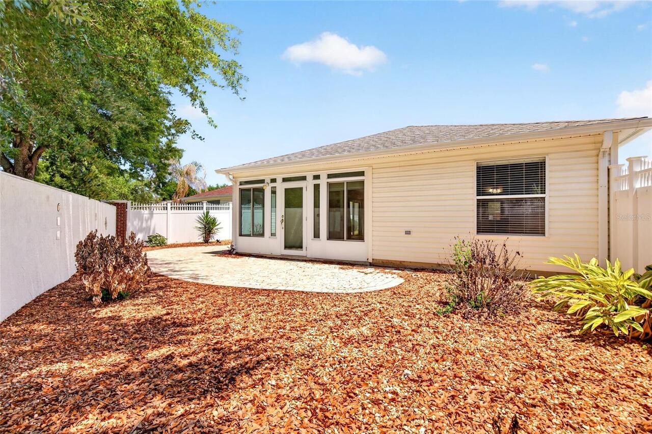 Listing Photo 18