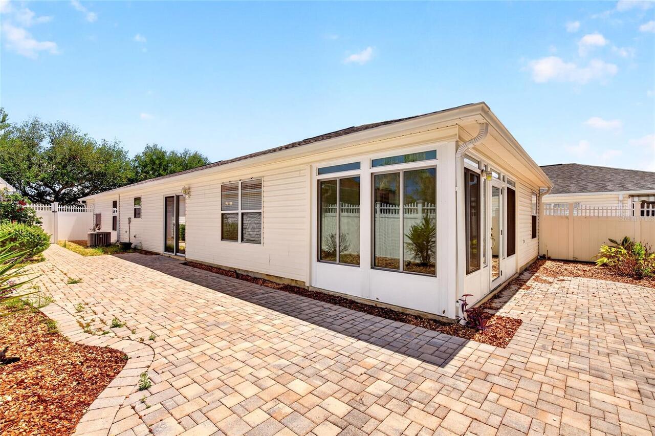 Listing Photo 19