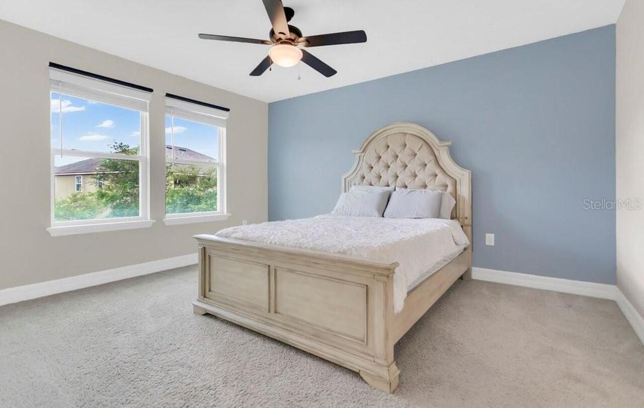 Listing Photo 10