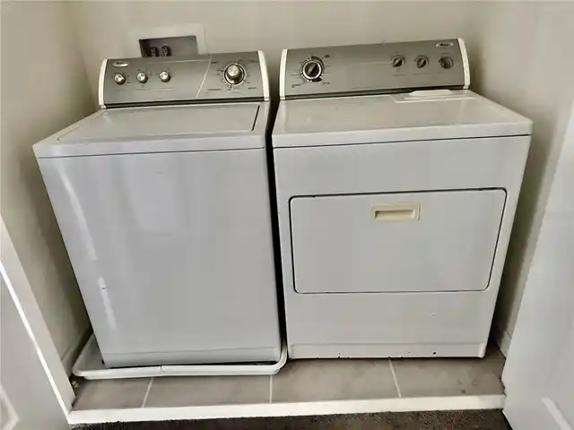 Listing Photo 6