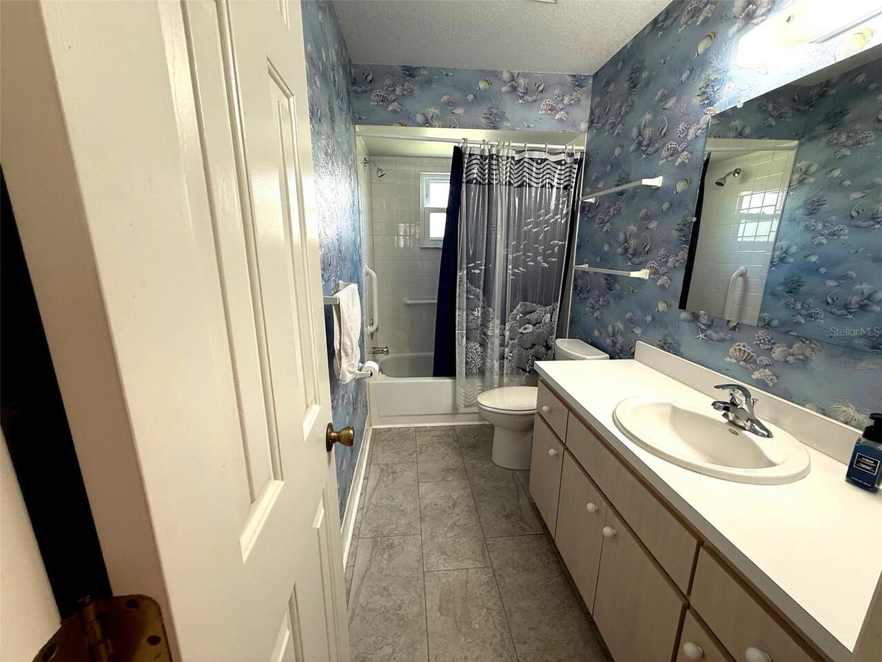 Listing Photo 17