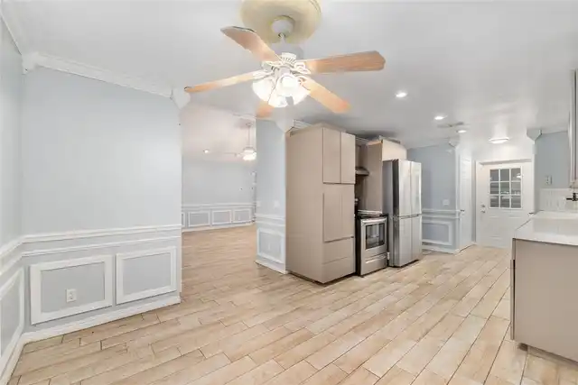 Listing Photo 19