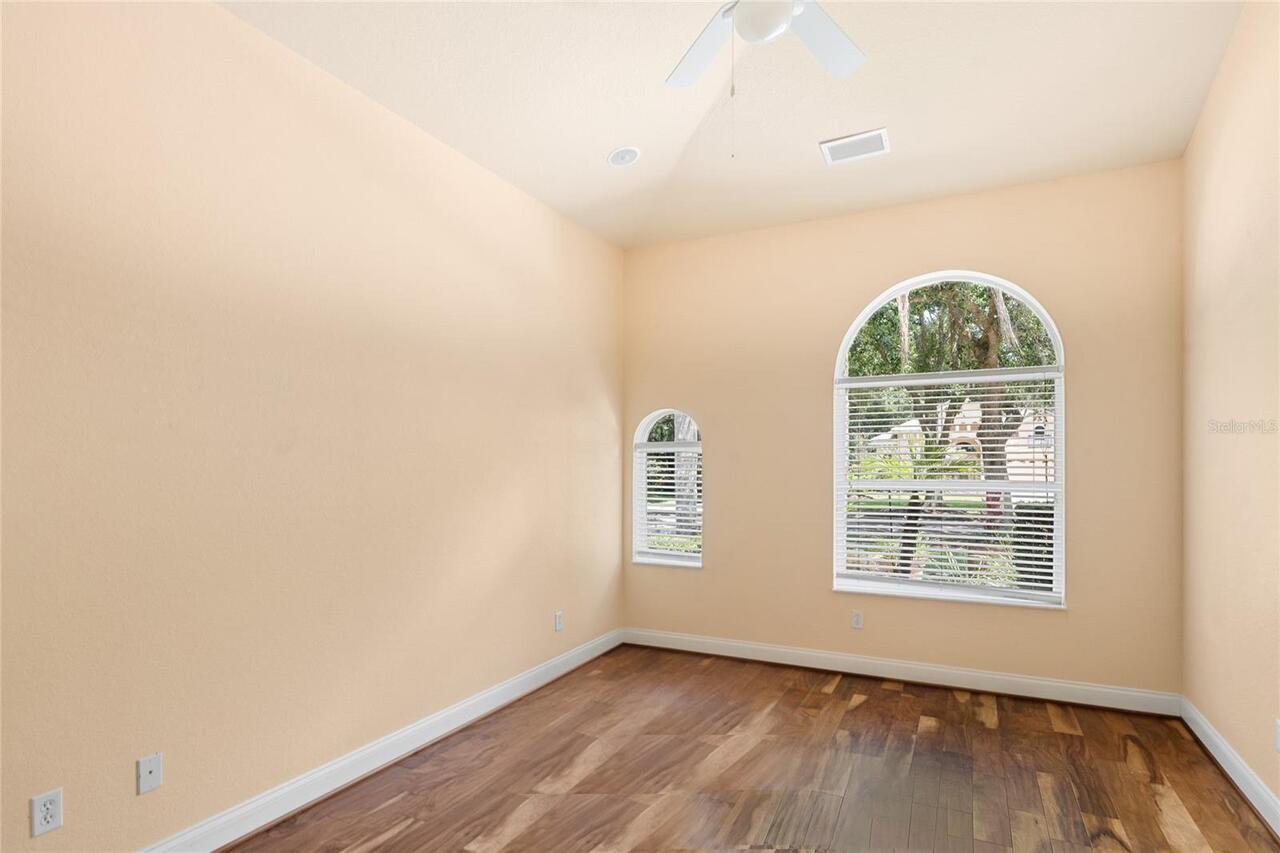 Listing Photo 43