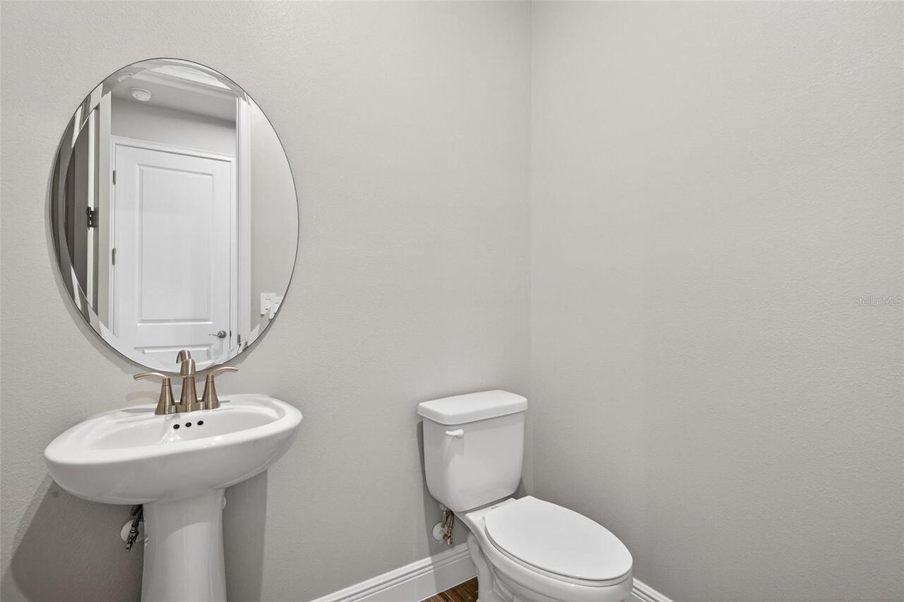 Listing Photo 12