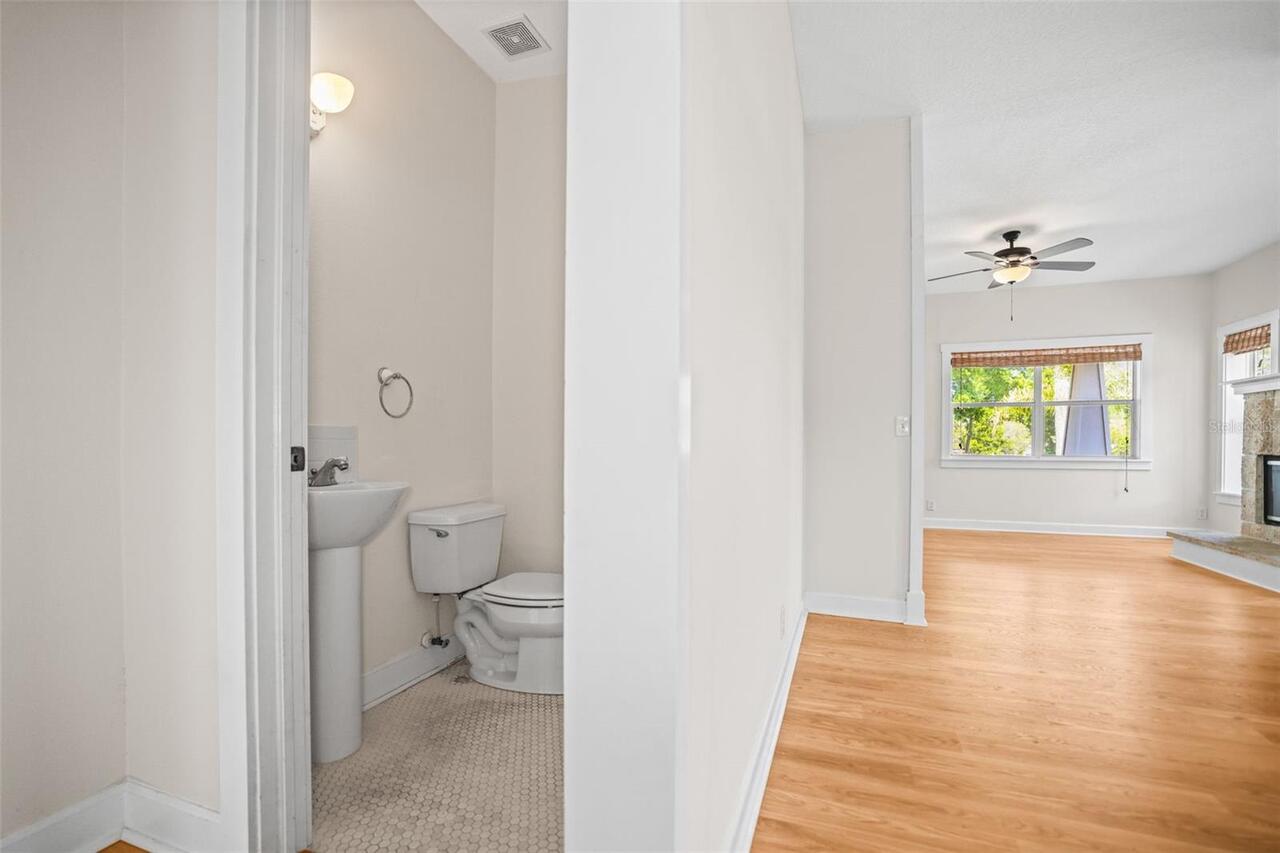 Listing Photo 17