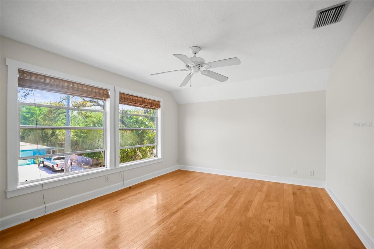 Listing Photo 31