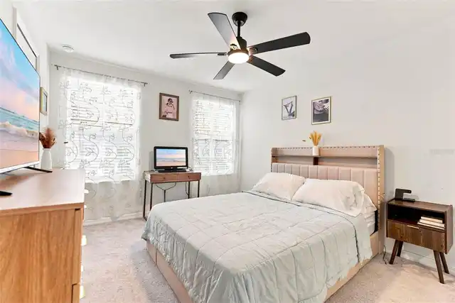 Listing Photo 23