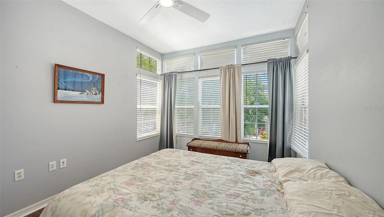Listing Photo 23