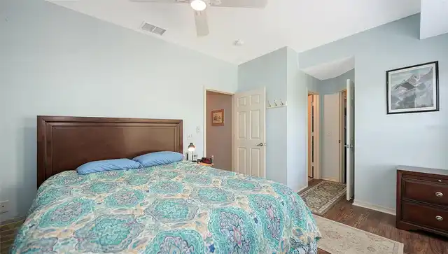 Listing Photo 15