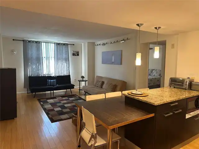 Listing Photo 8