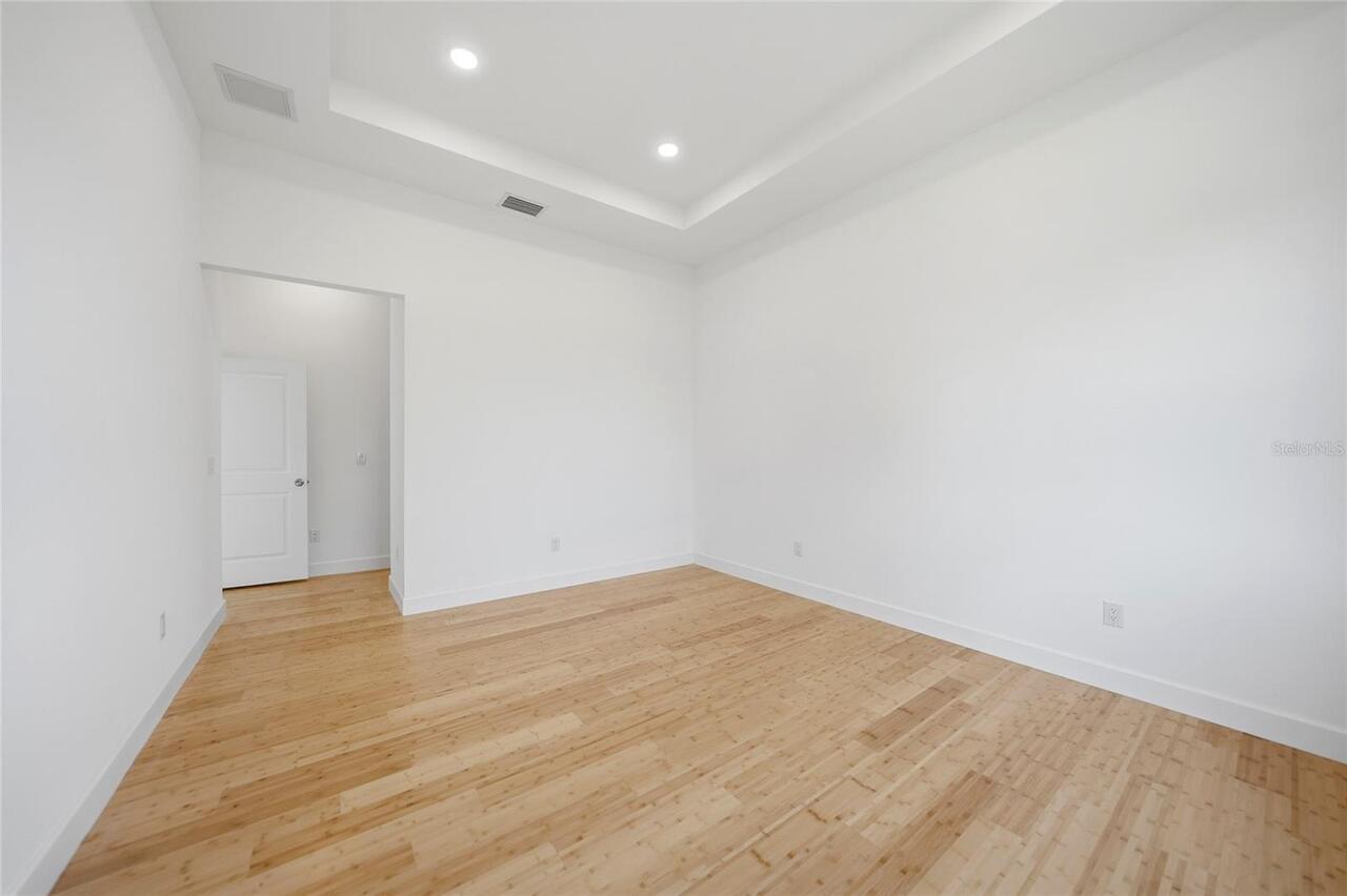 Listing Photo 26