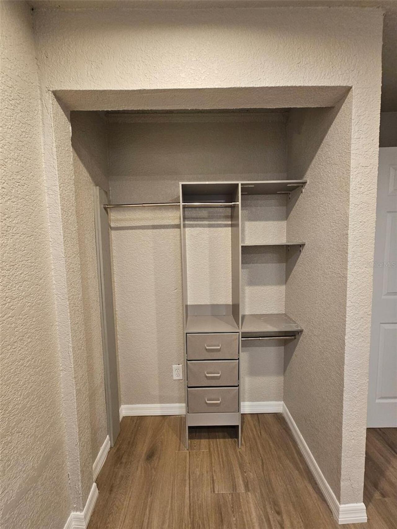 Listing Photo 16