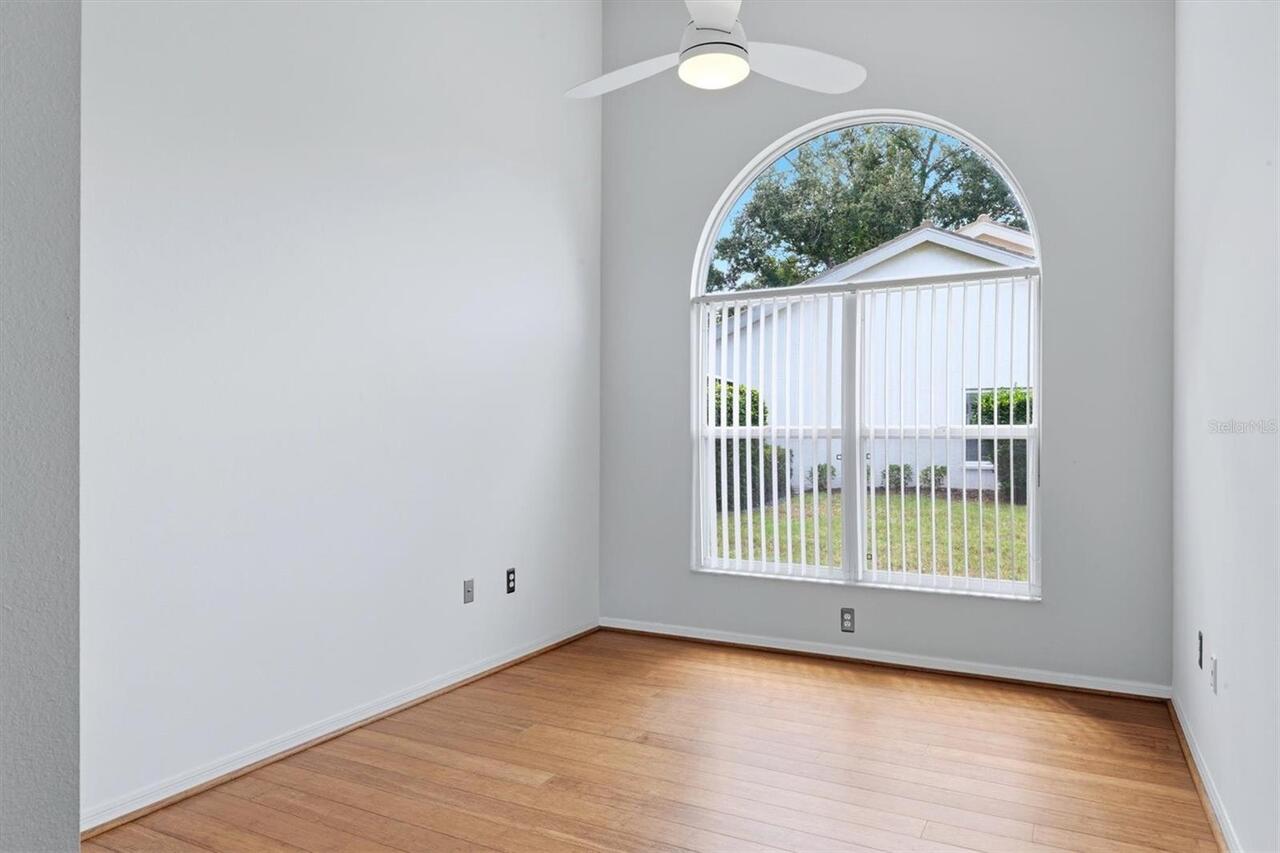 Listing Photo 25