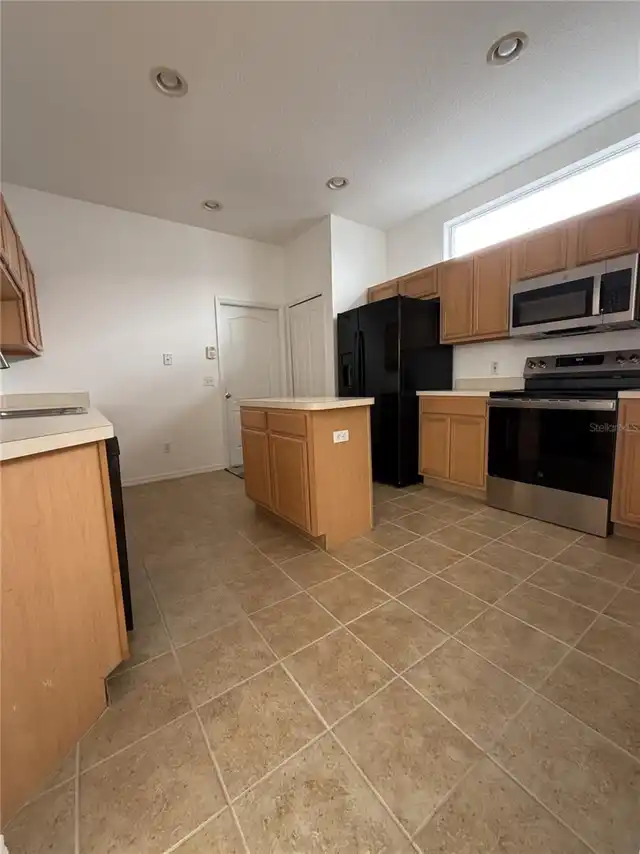 Listing Photo 13