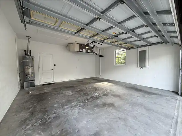 Listing Photo 35