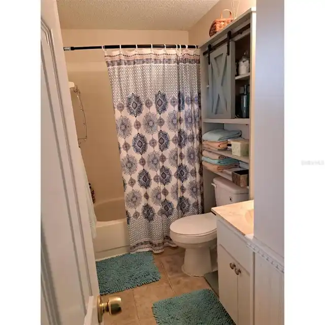 Listing Photo 12
