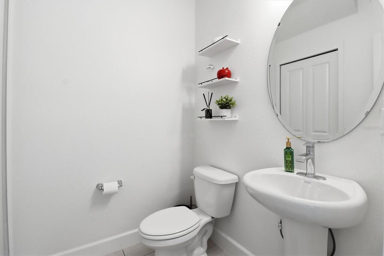 Listing Photo 10