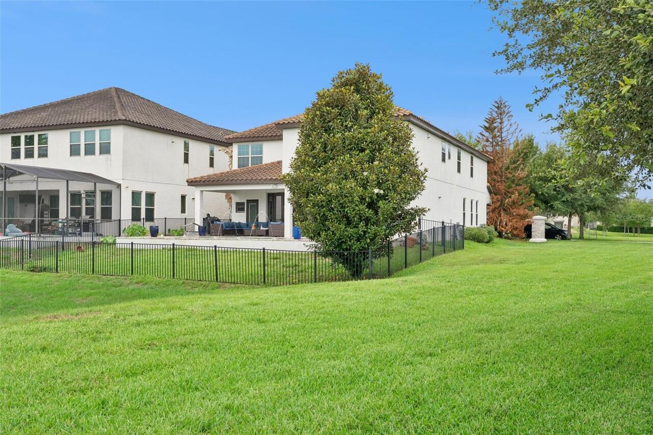 Listing Photo 42
