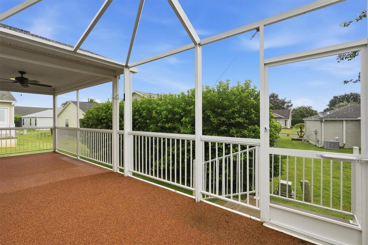 Listing Photo 17