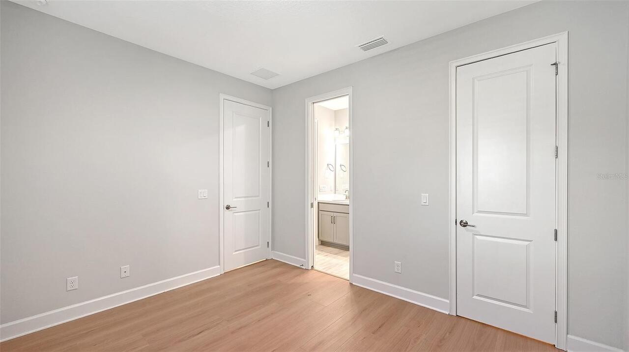 Listing Photo 26