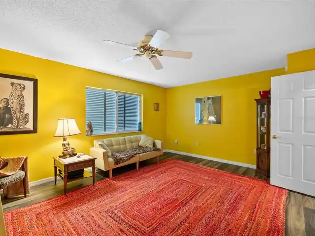 Listing Photo 34