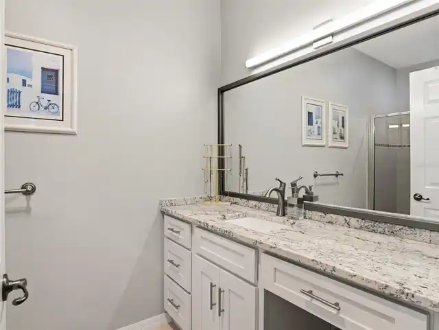 Listing Photo 25