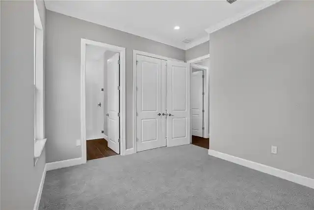 Listing Photo 22