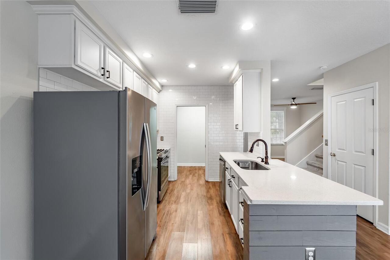 Listing Photo 10