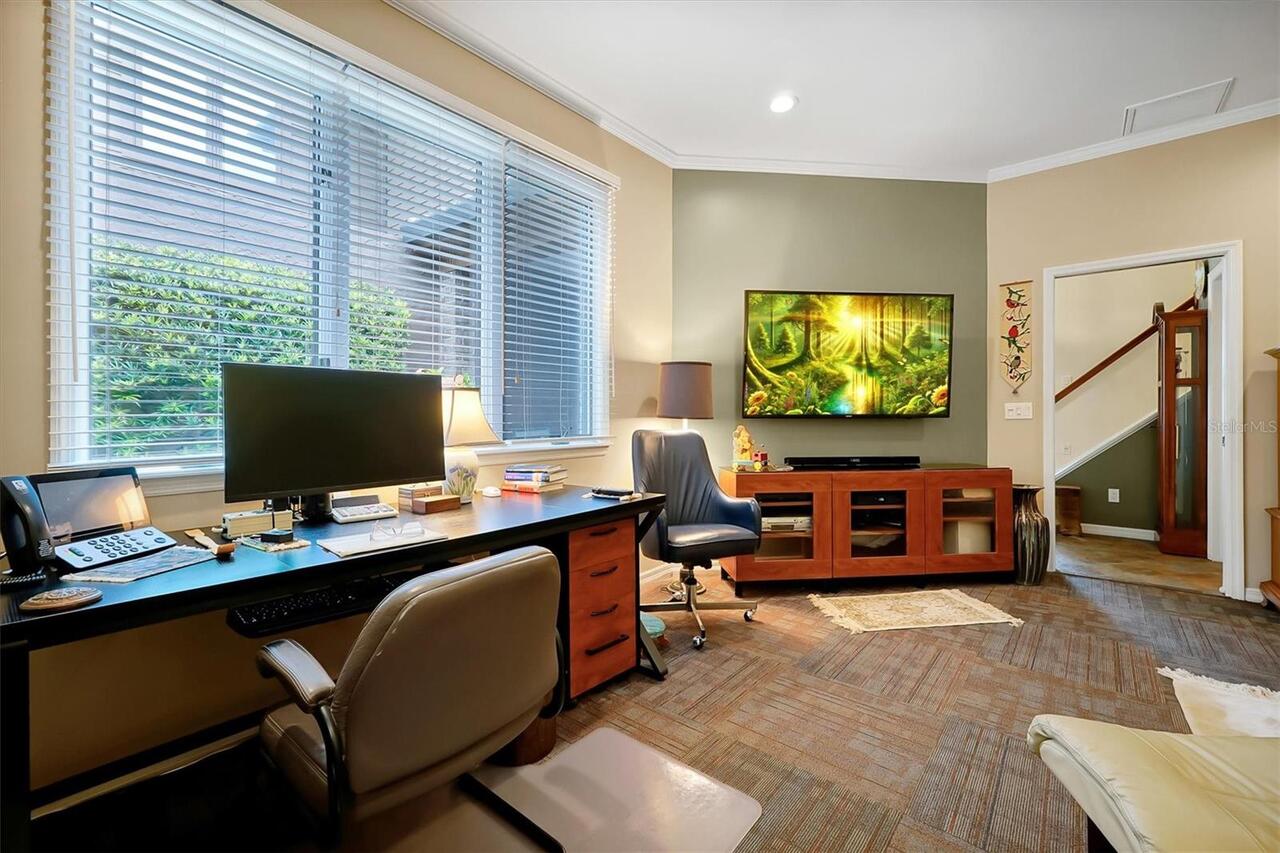 Listing Photo 17