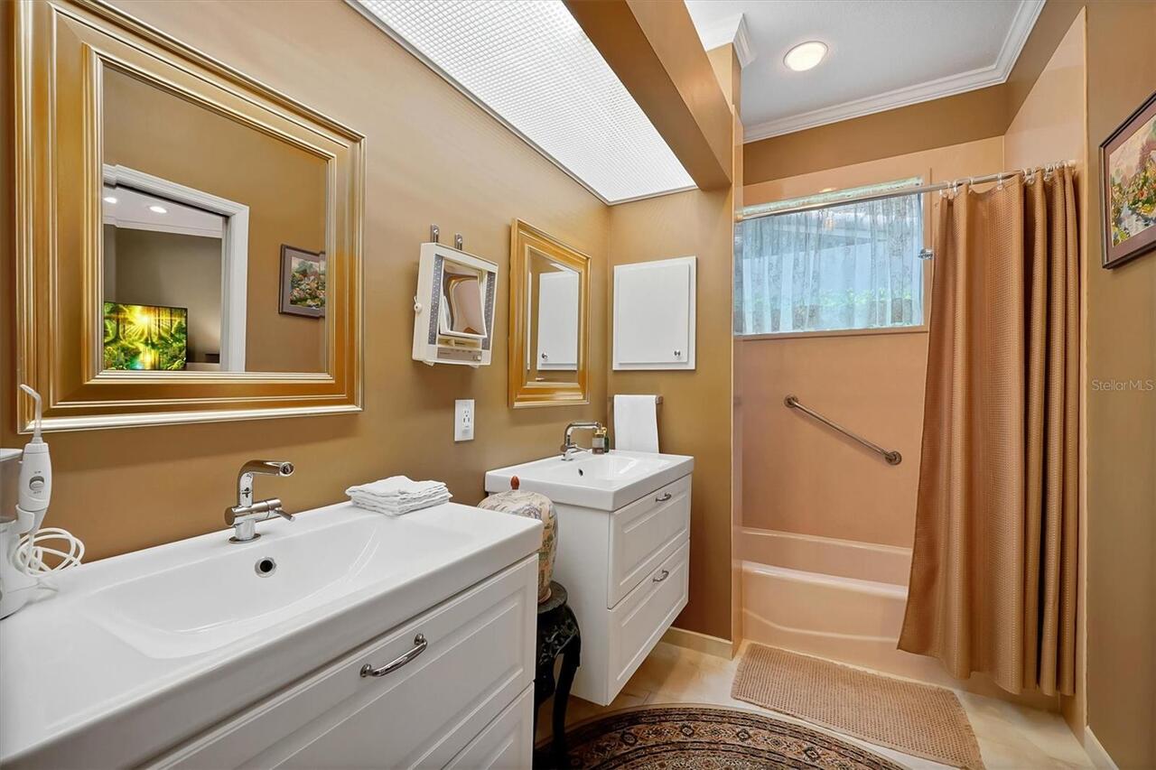 Listing Photo 19