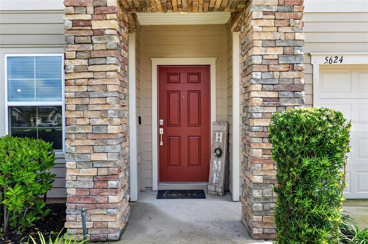 Listing Photo 8