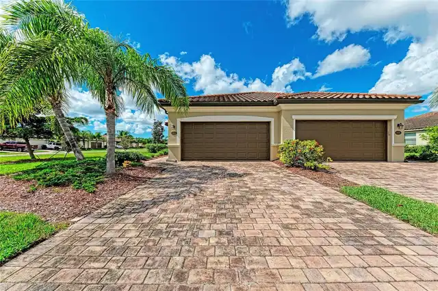 Listing Photo 42